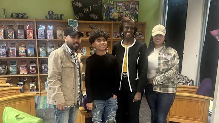 Legacy Middle School-student geselecteerd om Texas te vertegenwoordigen in een landelijke wiskundewedstrijd