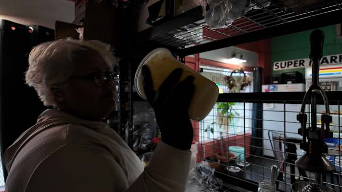 Limonadewinkel in San Antonio krijgt subsidie ​​om het hoofd boven water te houden te midden van de strijd