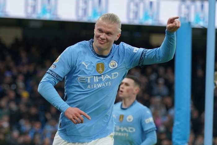 Man City draait de hoek om met opeenvolgende overwinningen in de Premier League, terwijl Arsenal en Chelsea punten laten liggen