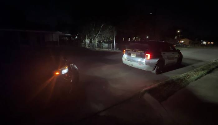 Man in kritieke toestand naar ziekenhuis gebracht na schietpartij in West Side, zeggen onderzoekers