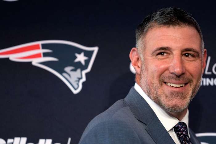 Nieuwe Patriots-coach Mike Vrabel zegt dat hij 'in mijn ziel wist dat dit de plek is waar ik wilde zijn'