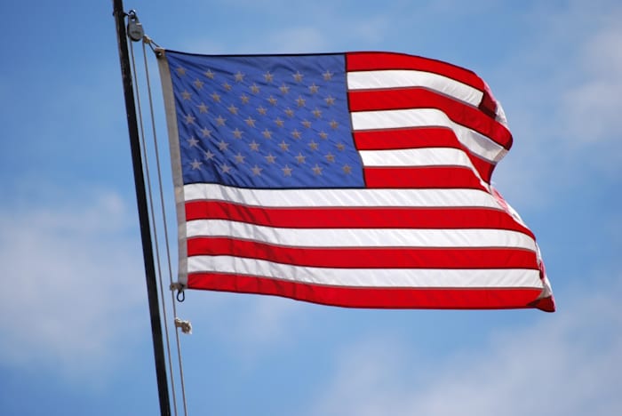 Regering Greg Abbott bestelt alle Amerikaanse vlaggen op staatsgebouwen die voor de inauguratiedag worden gehesen