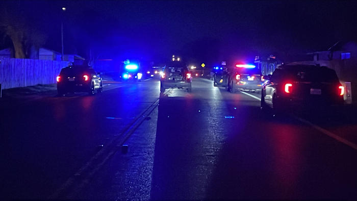 SAPD zegt dat de man drie keer is neergeschoten en in kritieke toestand naar het ziekenhuis is gebracht