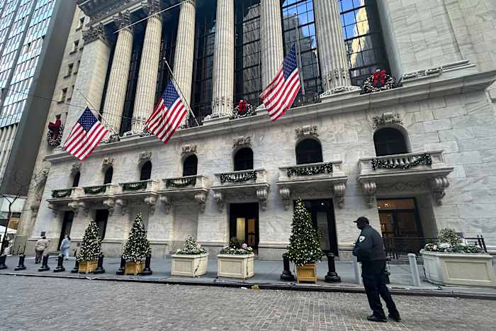 Stock Market Today: Aziatische markten zijn gemengd nadat Wall Street randen terug van zijn record