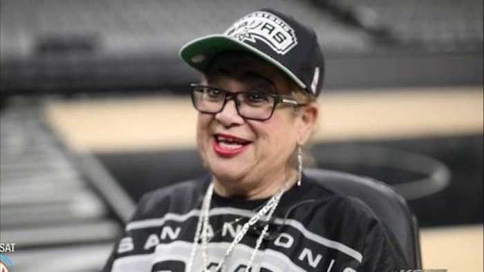 'The Spurs Lady' Sovia Lauriano sterft na een hartaanval, zegt een familielid