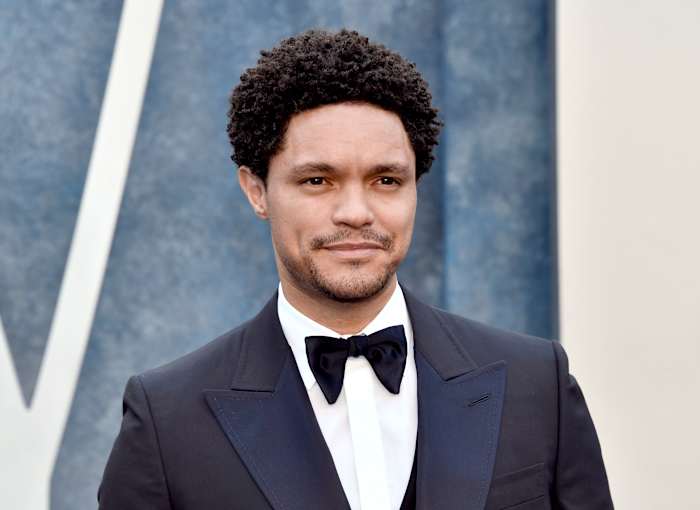 Trevor Noah wordt opnieuw gevraagd om de Grammy Awards te presenteren