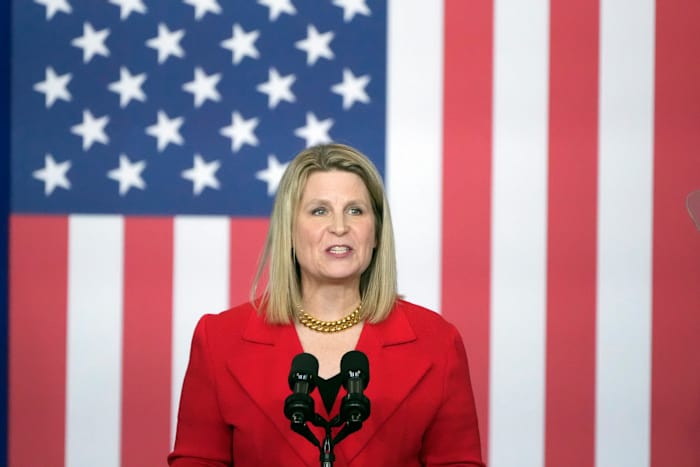 Vakbond van servicearbeiders sluit zich na twintig jaar weer aan bij AFL-CIO, vlak voor de inauguratie van Trump