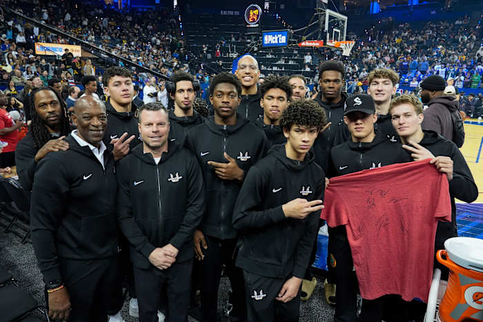 Bucks-ster Damian Lillard enthousiast All-Star Weekend bevatte NBA HBCU Classic in zijn geboorteland Oakland