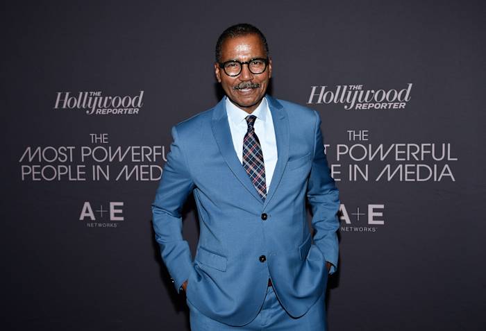 CBS stemt ermee in om '60 minuten 'Harris -interview transcripties over te dragen aan FCC