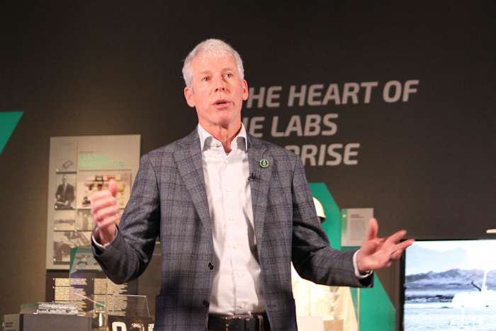 De Amerikaanse energiesecretaris prijst kernenergie als de dorst van de technische sector naar elektriciteit groeit