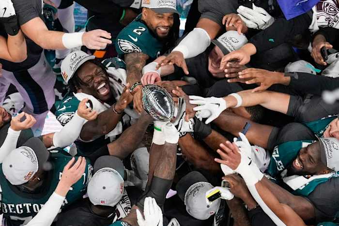 Eagles ontkennen de Chiefs een Super Bowl drie-peil met dominante verdediging in een 40-22 rout
