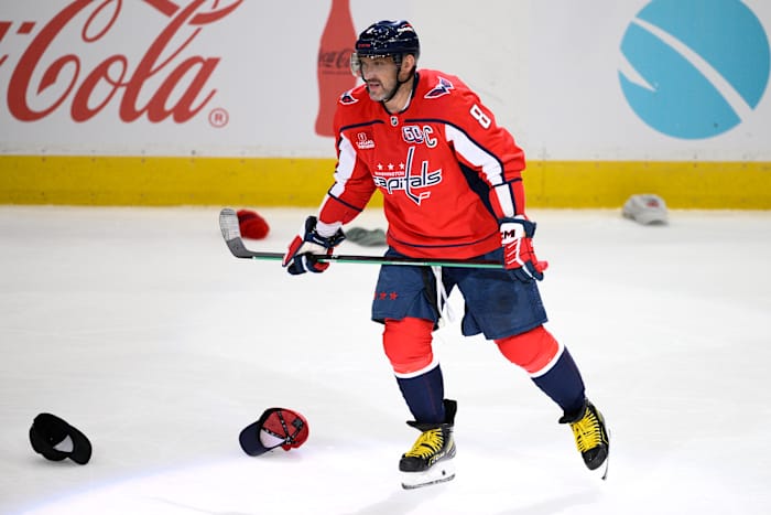 Hattrick zet Alex Ovechkin 13 weg van het breken van Wayne Gretzky's NHL -carrièredoelenrecord