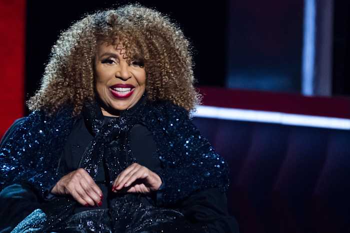 Herinnerend aan Roberta Flack: 8 tijdloze hits om een ​​ongeëvenaard talent te groeten