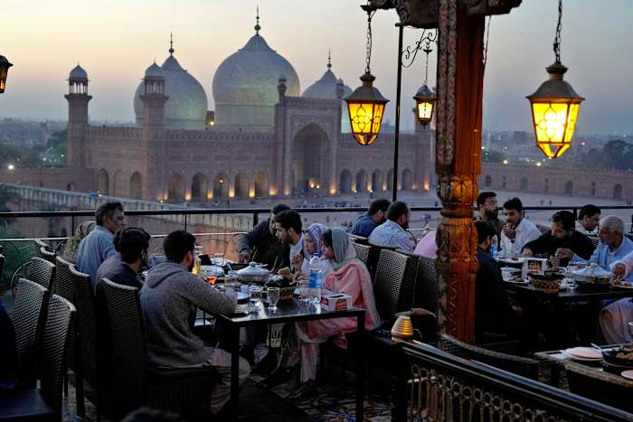 Hoe je gezond vasten kunt oefenen tijdens de Ramadan