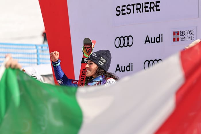 Italiaanse skiër Brignone wint, Shiffrin neemt 'Big Step' als 25e in haar eerste GS -race na blessure
