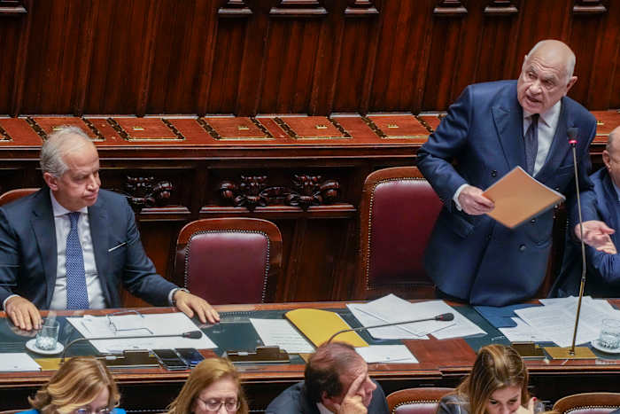 Italië zegt dat het internationale strafrechtbank een 'immense puinhoop' heeft gemaakt van de arrestatiebevel van de Libische krijgsheer