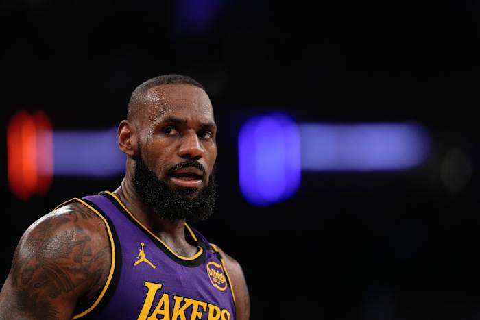 LeBron gaat nummer 1 in All-Star Draft, en Barkley gaat voor internationale flair met zijn ploeg