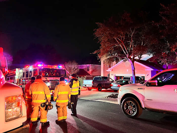 Man lijdt levensbedreigende verwondingen na brand op de noordoostkant, zegt Safd