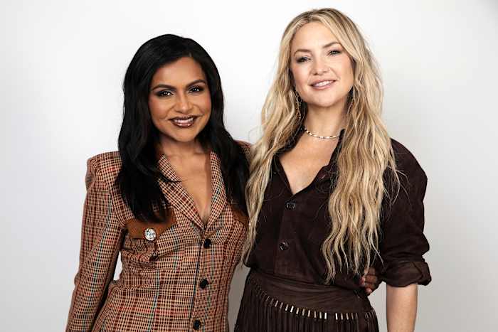 Mindy Kaling en Kate Hudson nemen pro -basketbal op in 'Running Point'