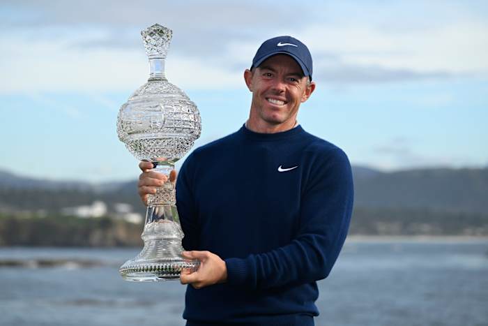 Rory McIlroy overweldigt Pebble Beach en wint in een weggelopen