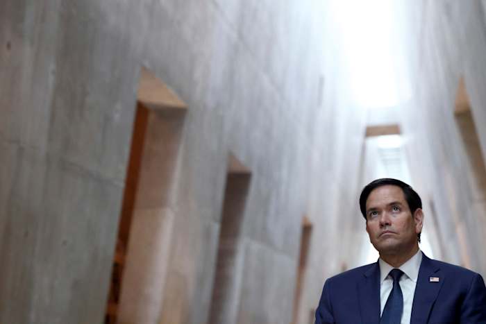 Rubio leidt de Amerikaanse delegatie naar Saoedi -Arabië voor gesprekken met Rusland op Oekraïne, volgens AP Source