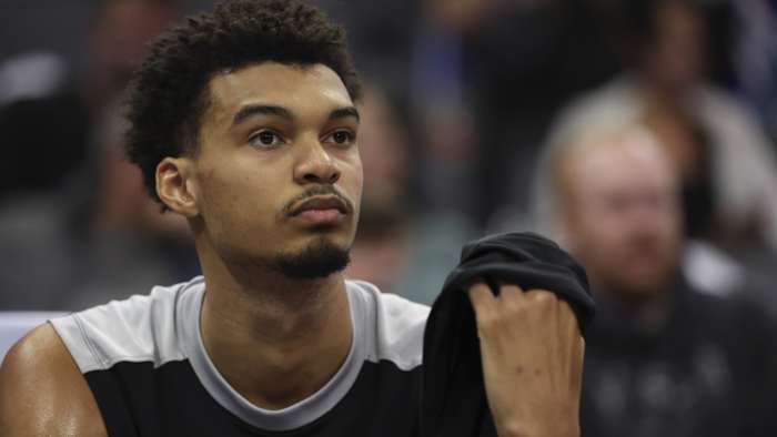 San Antonio-artsen wegen deel aan de seizoensafhankelijke diagnose van Victor Wembanyama, toekomst