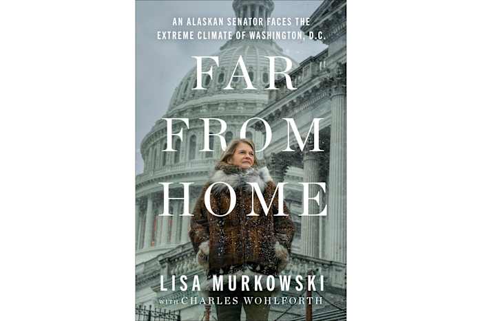Senator Lisa Murkowski's 'Far From Home', een 'fervente' oproep tot tweedeling, die in juni wordt gepubliceerd