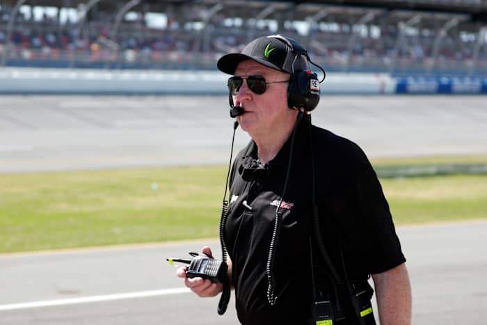 Trump beveelt ons de cent weg te dumpen. Wat is de verbinding met NASCAR's meest impactvolle Daytona 500?