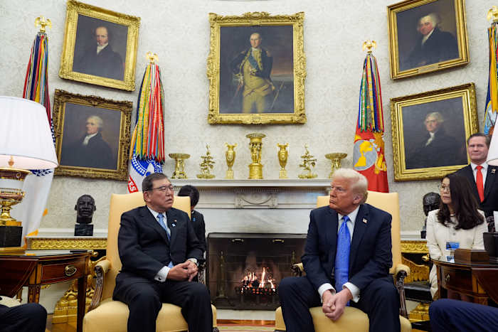 Trump vertelt Ishiba in het Witte Huis dat hij het Amerikaanse handelstekort met Japan wil verlagen