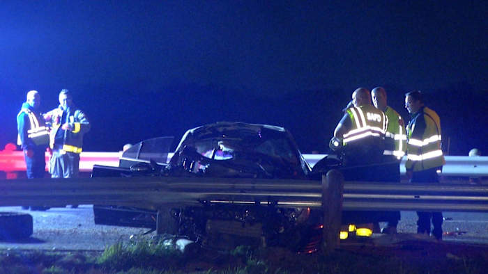 Twee chauffeurs gewond na crash van meerdere voertuigen aan de noordwestkant, zegt SAPD