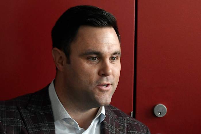 UMass zal student betalen die halfcourt $ 10.000 heeft neergeschoten, hoewel zijn voet online was