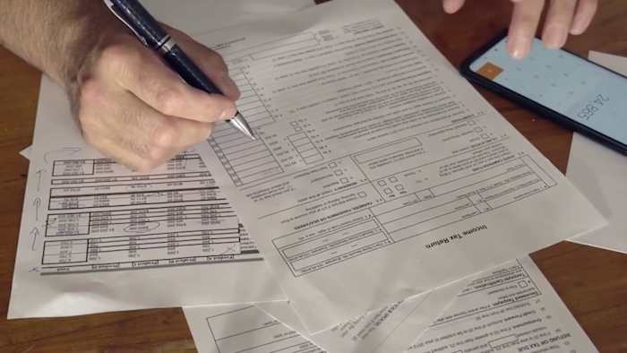 Verdien je 65k of minder? Hier is hoe u uw belastingen gratis kunt doen