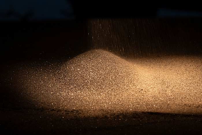Waarom de Trump -administratie misschien de mineralen van Oekraïne wil