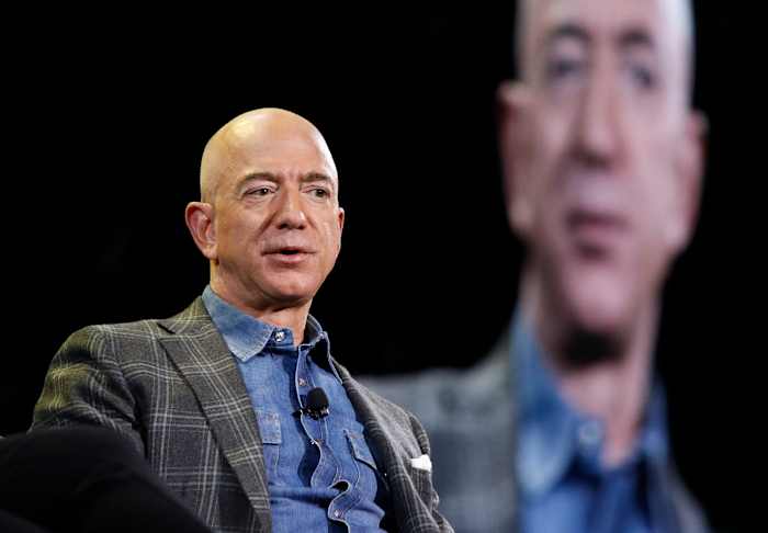 Washington Post -eigenaar Jeff Bezos zegt dat opiniepagina's de vrije markt en 'persoonlijke vrijheden' zullen verdedigen