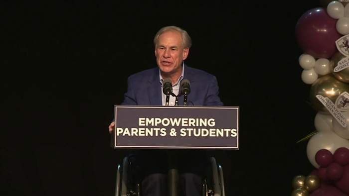 'We zullen doorgaan met schoolkeuze': Gov. Abbott Advocates for School Vouchers tijdens het bezoek van San Antonio
