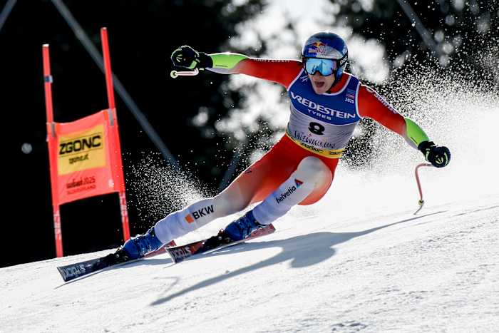 Zwitserse ski-ster Marco Odermatt zegt 'alles was perfect' in de dominante Super-G-overwinning op Worlds