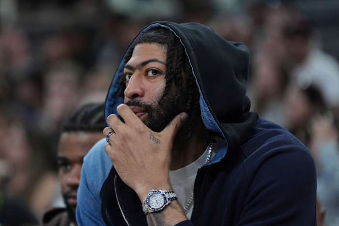 Anthony Davis van Mavericks oefent met Club's G League -filiaal voor mogelijke terugkeer van blessure