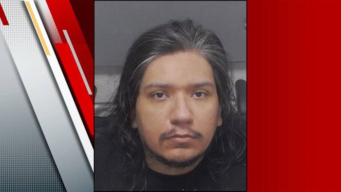 BCSO dringt er bij mensen op aan om naar voren te komen nadat de man gearresteerd is, beschuldigd van onfatsoenlijkheid met het kind