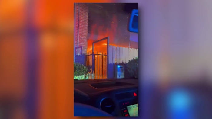 Bewoners springen uit appartementvensters nadat de mens naar verluidt tijdens het binnenlandse geschil in brand wordt gestart, zegt Safd