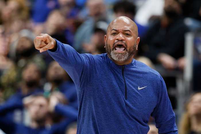 BickerStaff Blaads ambtenaren nadat Pistons 5 technische fouten in verlies heeft ontvangen voor Thunder