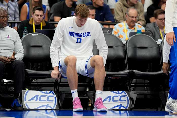 Blessures to Freshman Star Cooper Flagg, Maliq Brown raakte op een onoPortune -tijd voor nr. 1 Duke