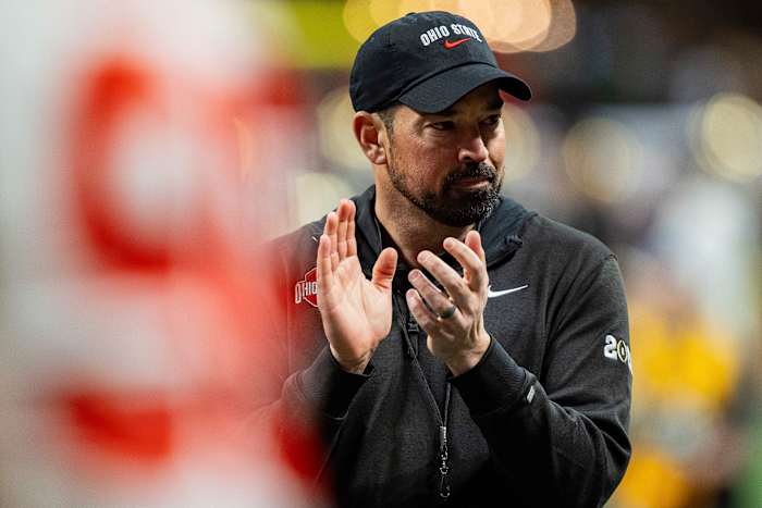 Coach Ryan Day bevestigt dat de nationale kampioen Ohio State op 14 april het Witte Huis zal bezoeken