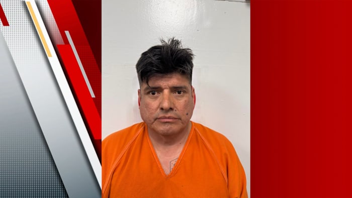 Crystal City Police Officer neemt ontslag, gearresteerd te midden van het onderzoek van de uitbuiting van kinderen, zeggen de autoriteiten