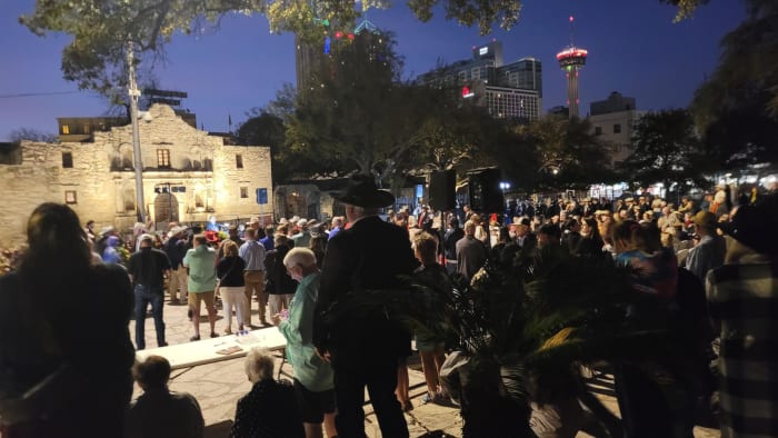 'Dawn at the Alamo' eert Alamo Defenders op 189th Anniversary of Battle