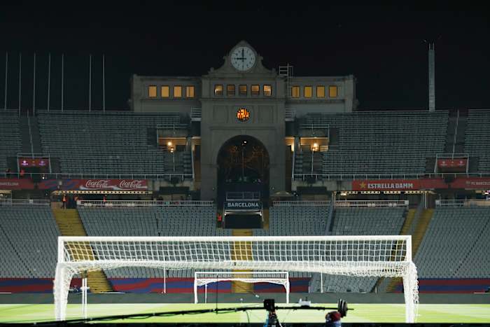 De Spaanse competitiewedstrijd van Barcelona wordt uitgesteld na de dood van Team Doctor