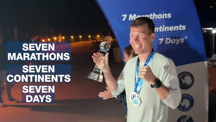 De inwoner van San Antonio wint World Marathon Challenge