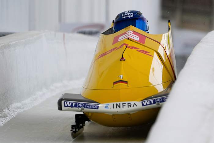 Duitsers hebben halverwege de 2-man World Bobsled Championship 1-2-3 plekken met ons in Medal Hunt