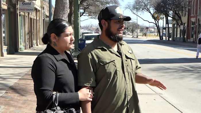 'Het was verschrikkelijk, man': San Antonio -paar gearresteerd op de oprit ondanks het bezit van juridisch THC -product