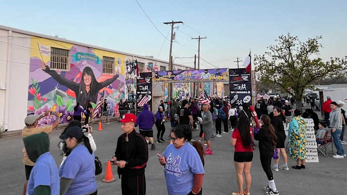 Honderden nemen deel aan de derde jaarlijkse EVA Strong Memorial Run ter ere van de Uvalde -leraar
