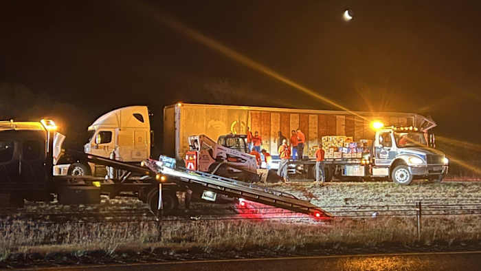 I-37 in de buurt van Bexar, Atascosa County Lines Heropens na 18-wieler crash vraagt ​​urenlange sluiting